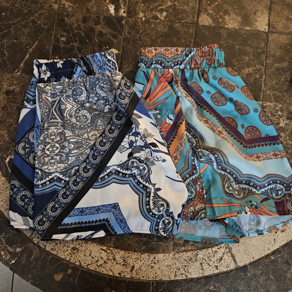 2 pair of  colorful Shein shorts SZ M - Picture 2 of 9